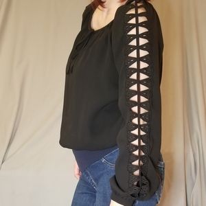 XOXO Long Sleeve Top